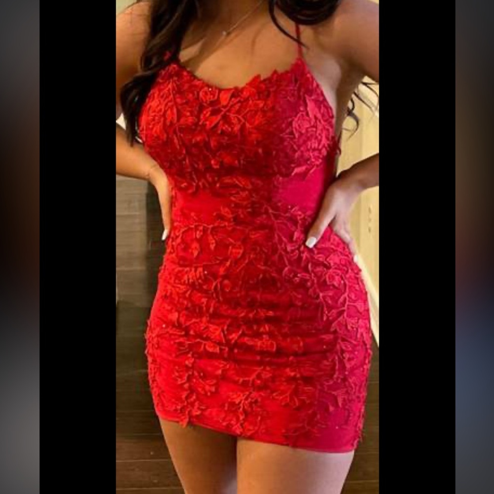 cute lace red dress ( AMARRA)